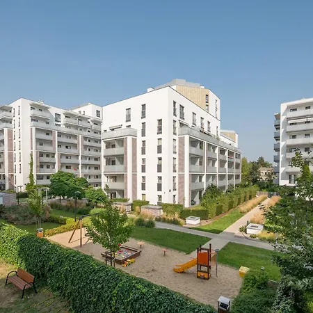 Metro Kabaty Comfort Apartment